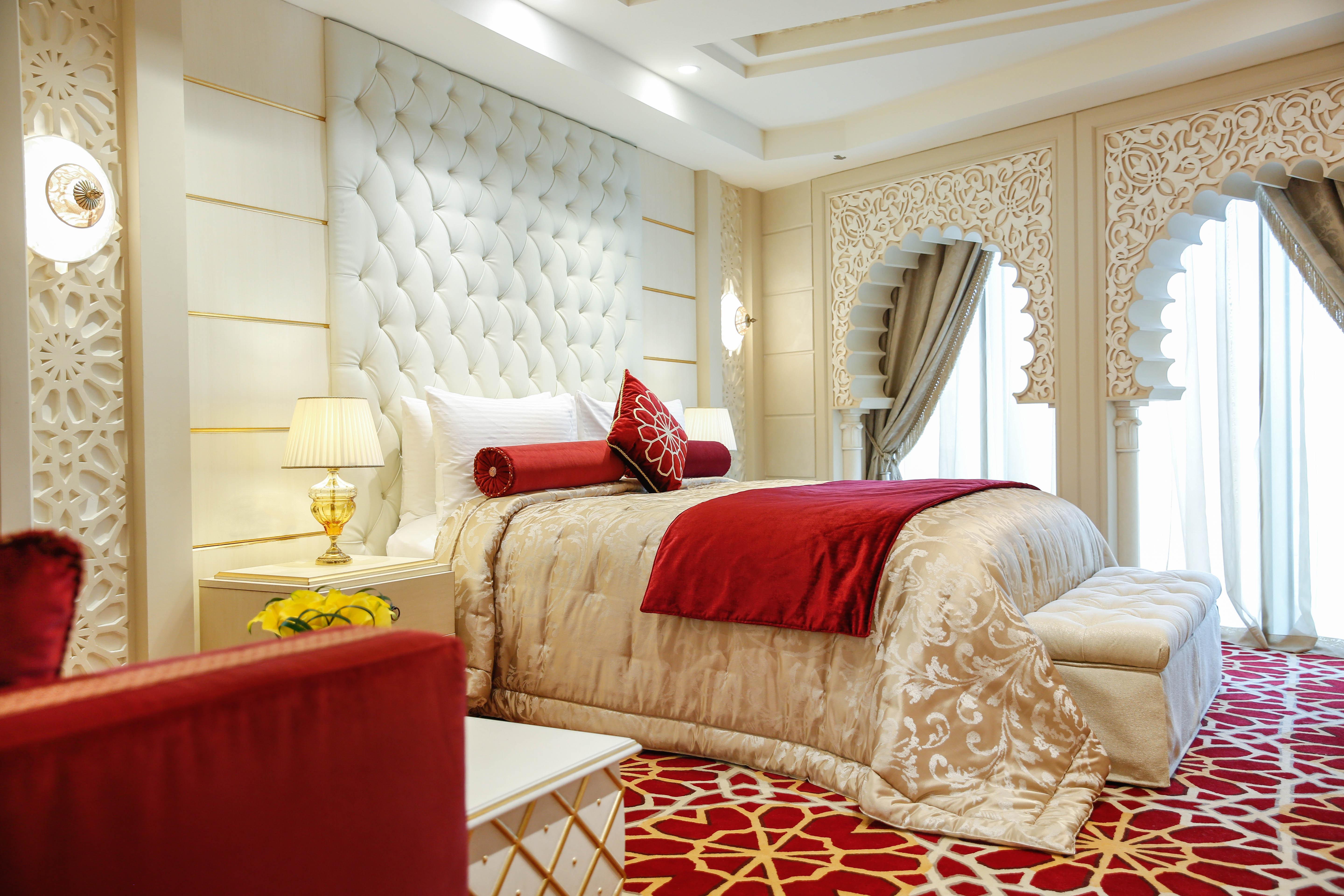 Crowne Plaza Kuwait Al Thuraya City By Ihg Kuwait City Exterior photo