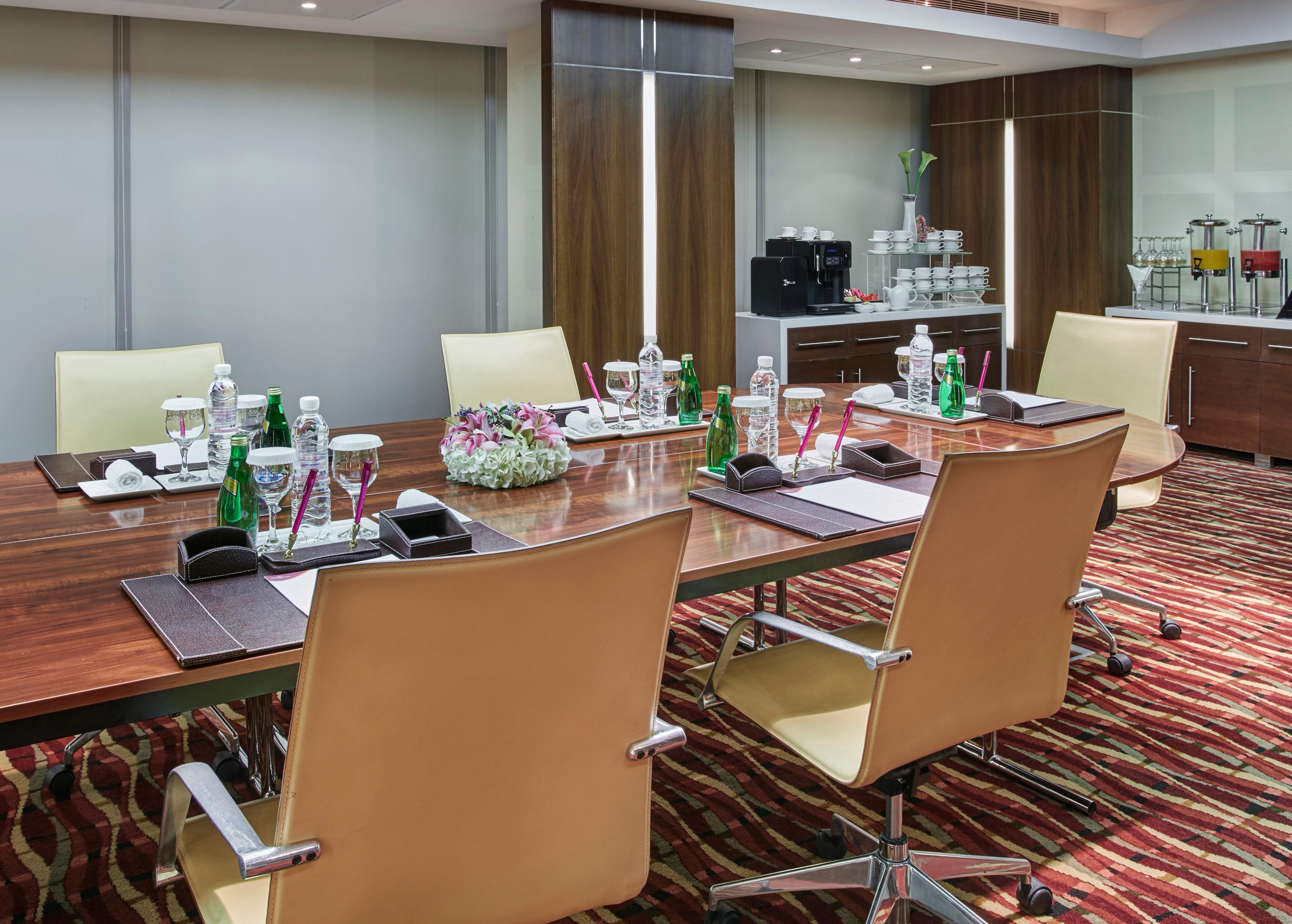 Crowne Plaza Kuwait Al Thuraya City By Ihg Kuwait City Exterior photo