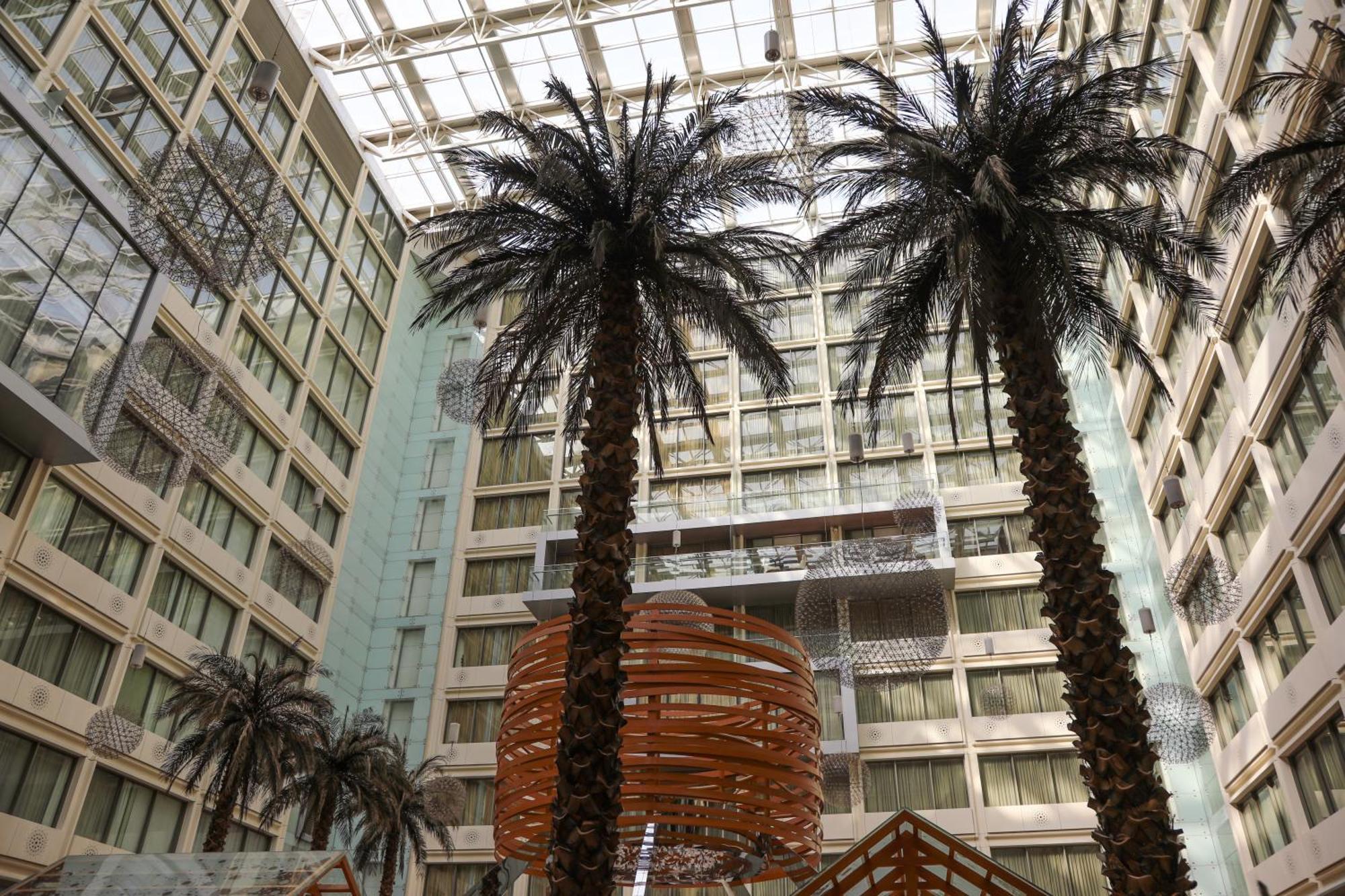 Crowne Plaza Kuwait Al Thuraya City By Ihg Kuwait City Exterior photo